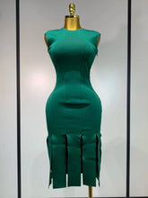 Luxury Birthday Dress Sexy O Neck Sleeveless Hollow Out Fringe Dress Women Green Slim Dresses Elegant Evening Party Club Gowns